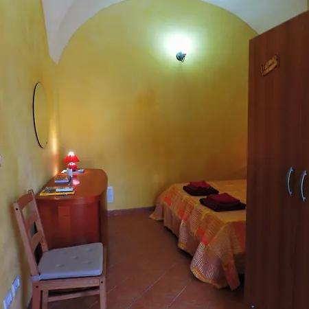 Etna Hiking Frühstückspension